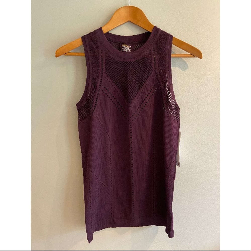 Athleta Oxygen Two Toned Tank - Picture 4 of 6
